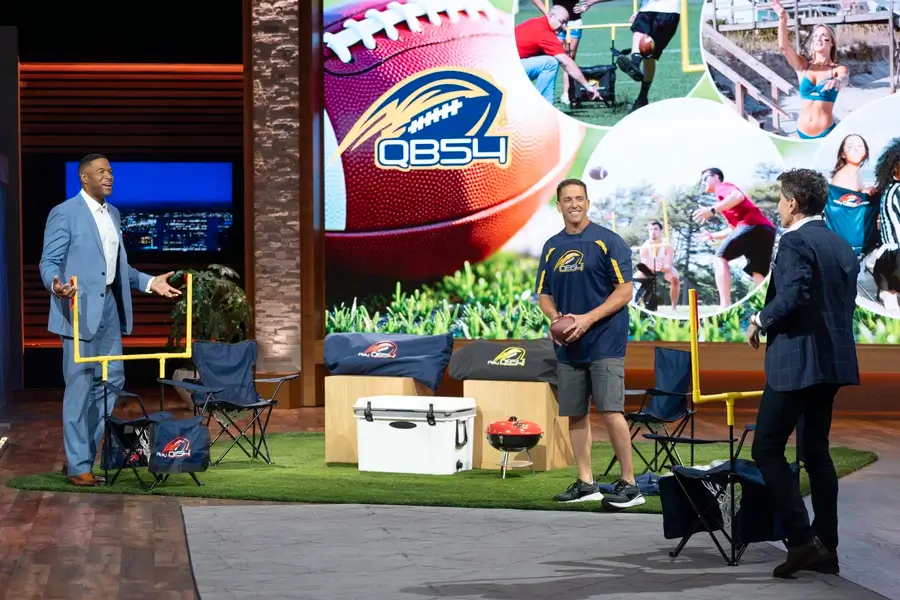Qb54 Backyard Football Game Shark Tank Set